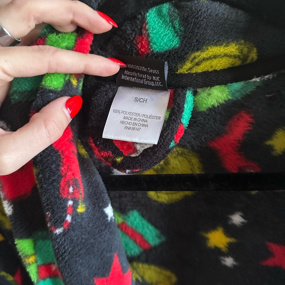 Short Grinch Robe - Picture 4 of 7